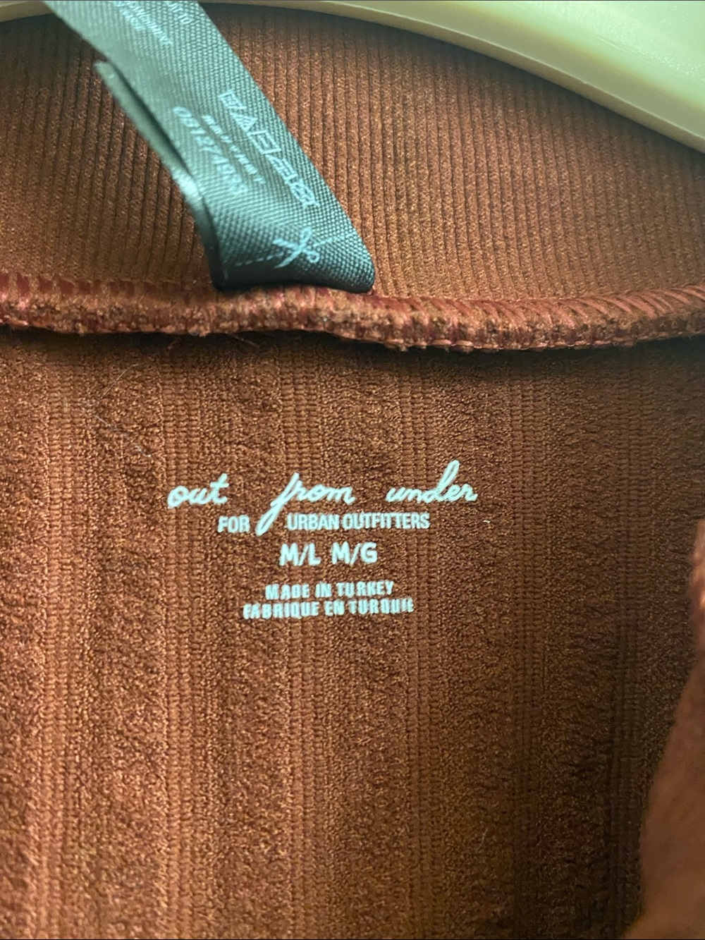 Urban Outfitters Ribbed Collared Crop Top - Rust - Picture 2 of 3